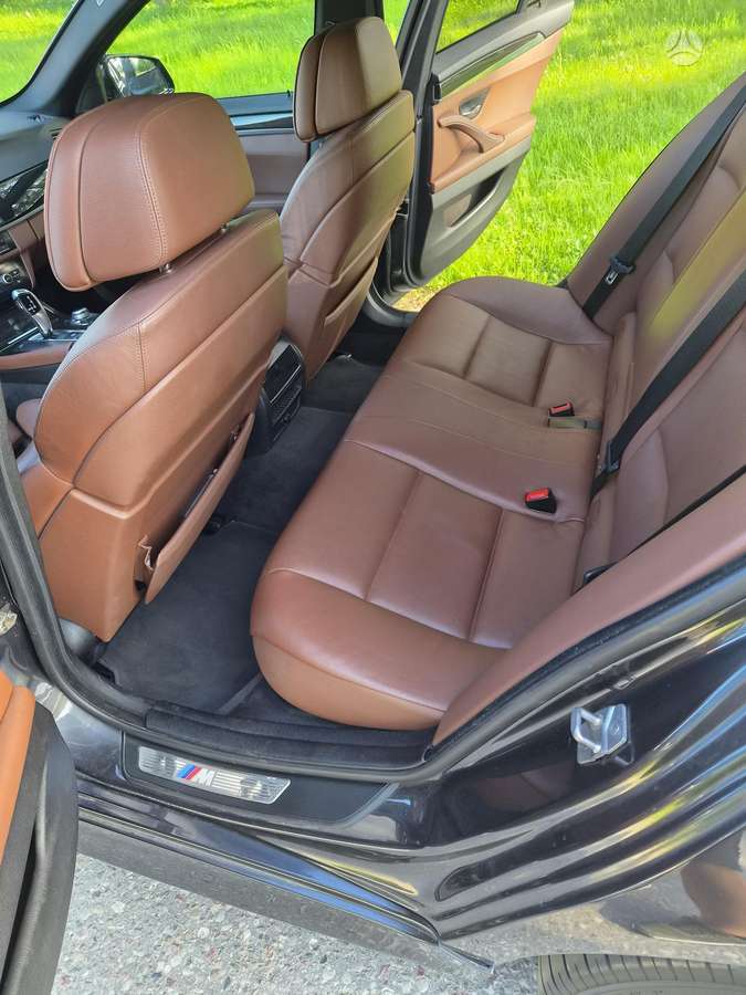 BMW 535, 3.5 l., universalas