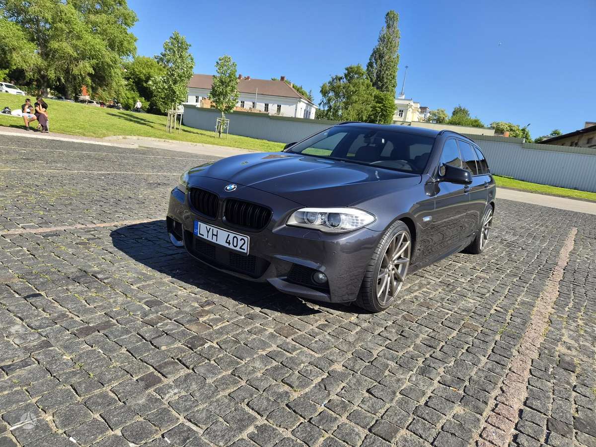 BMW 535, 3.5 l., universalas