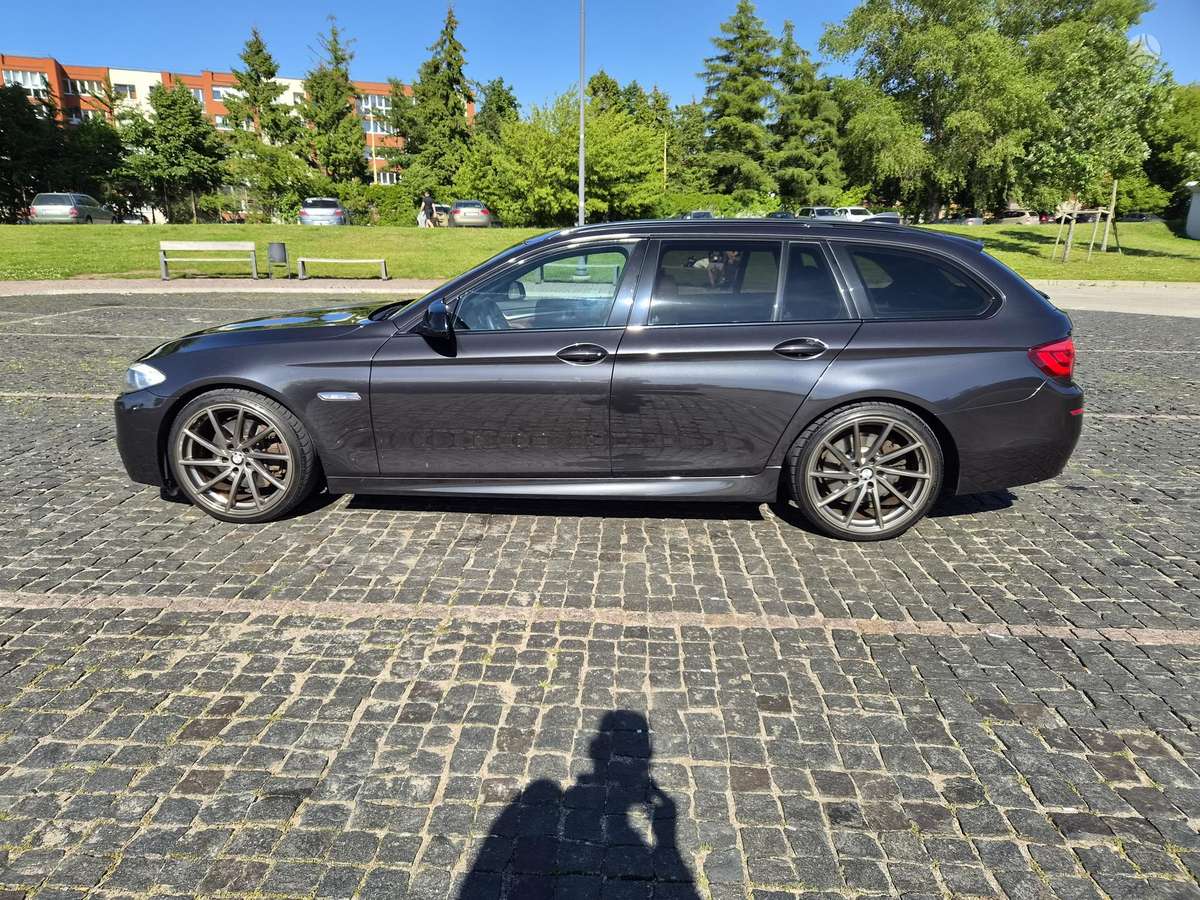BMW 535, 3.5 l., universalas