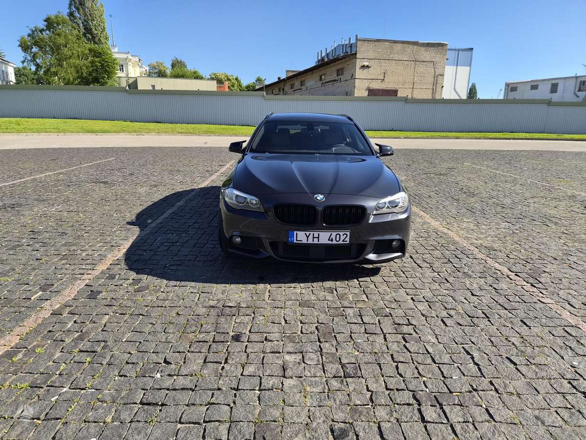 BMW 535, 3.5 l., universalas