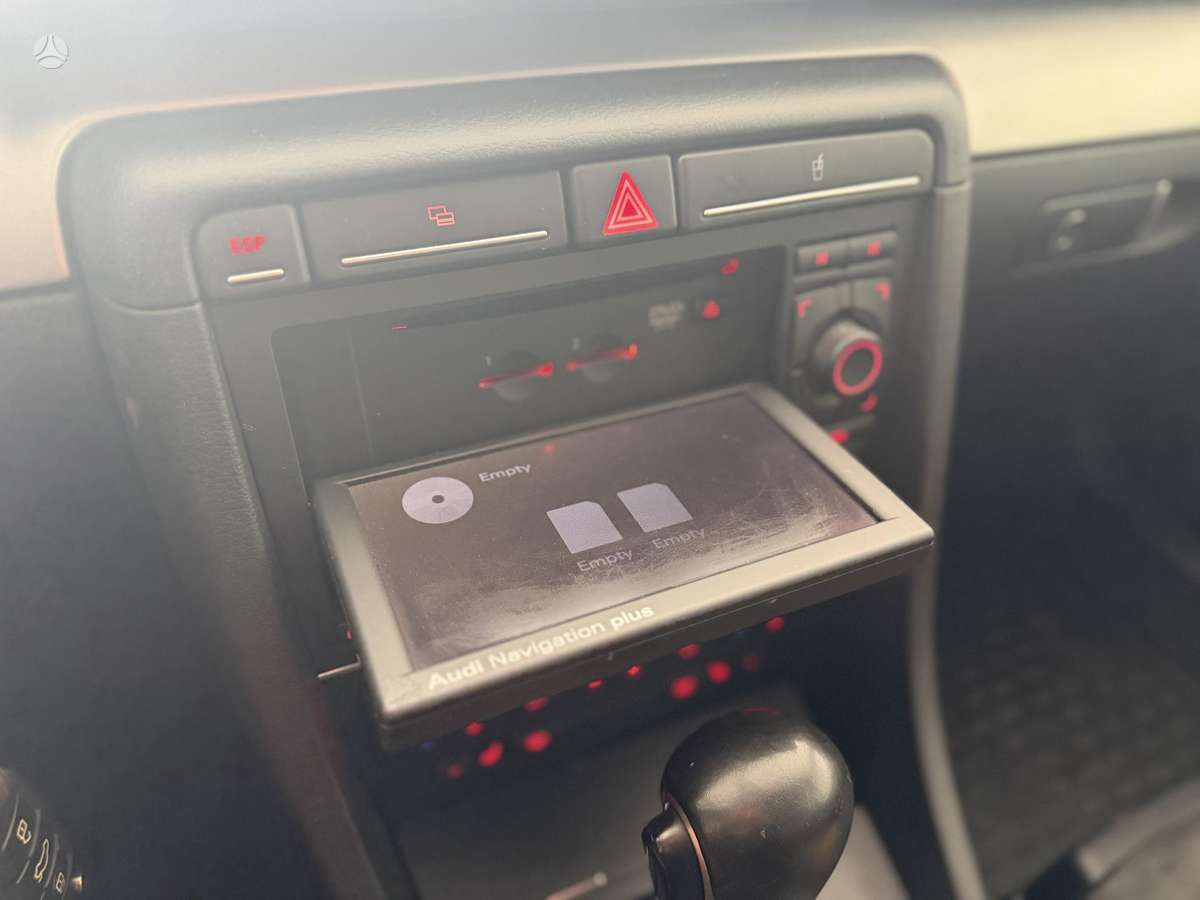 Audi A4, 2.0 l., universalas