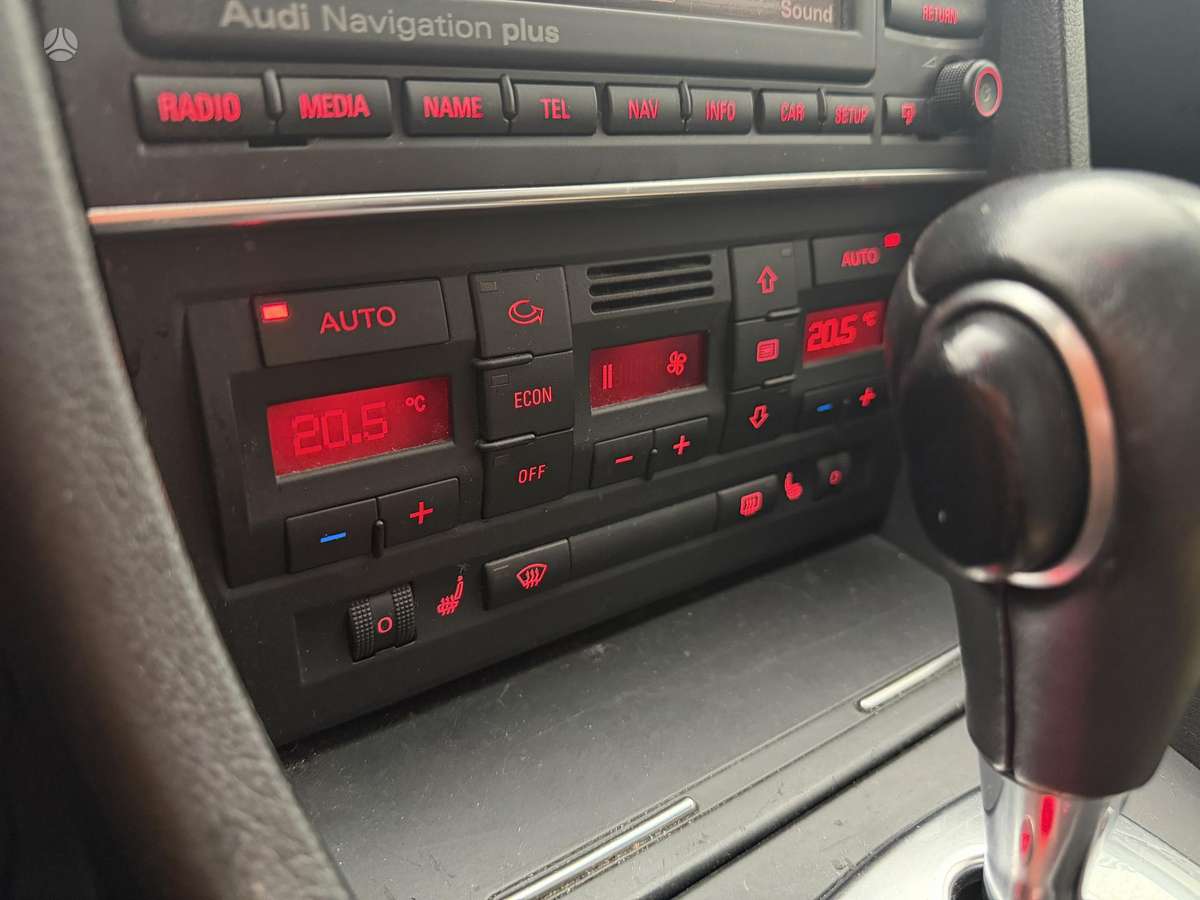 Audi A4, 2.0 l., universalas