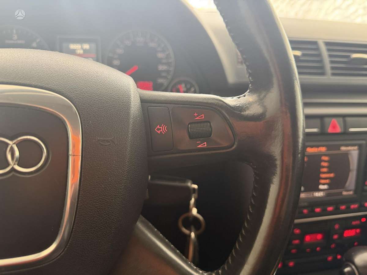 Audi A4, 2.0 l., universalas
