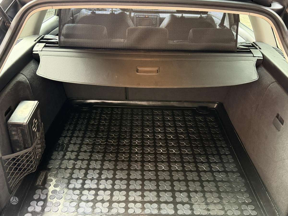 Audi A4, 2.0 l., universalas