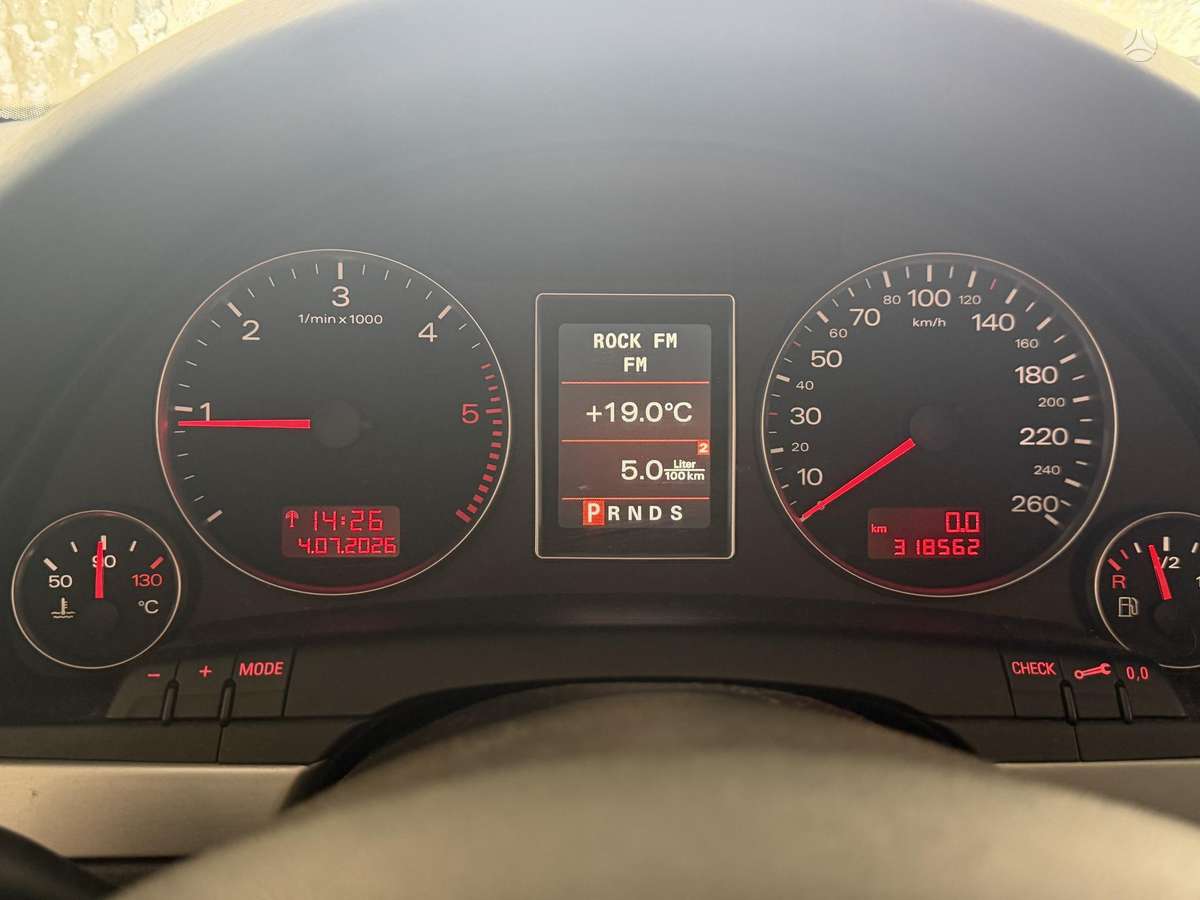 Audi A4, 2.0 l., Универсал