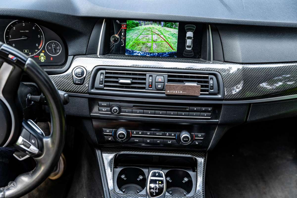 BMW 535, 3.0 l., Седан