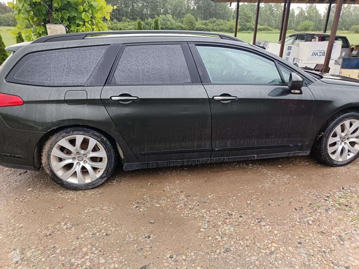 Citroen C5 for parts. Dalimis