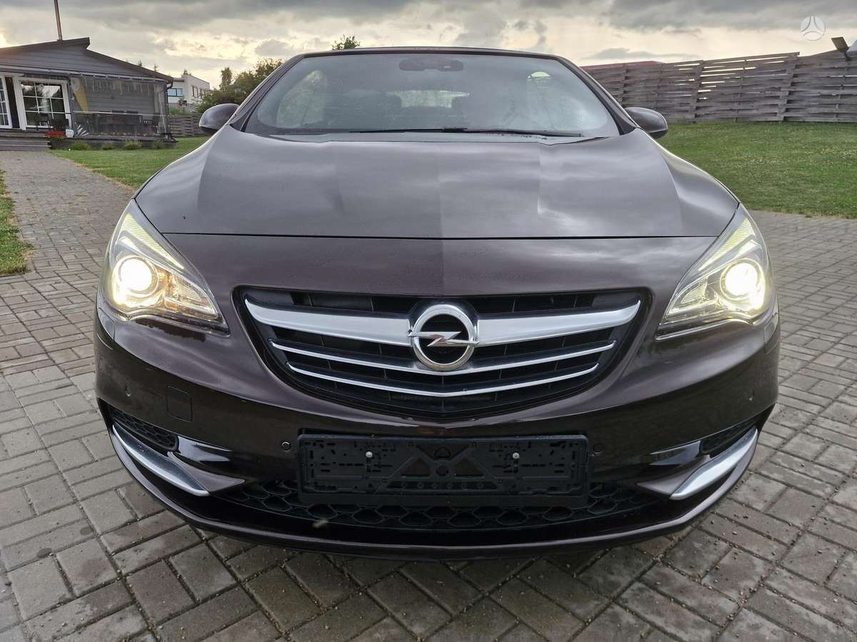Opel Cascada, 1.4 l., convertible