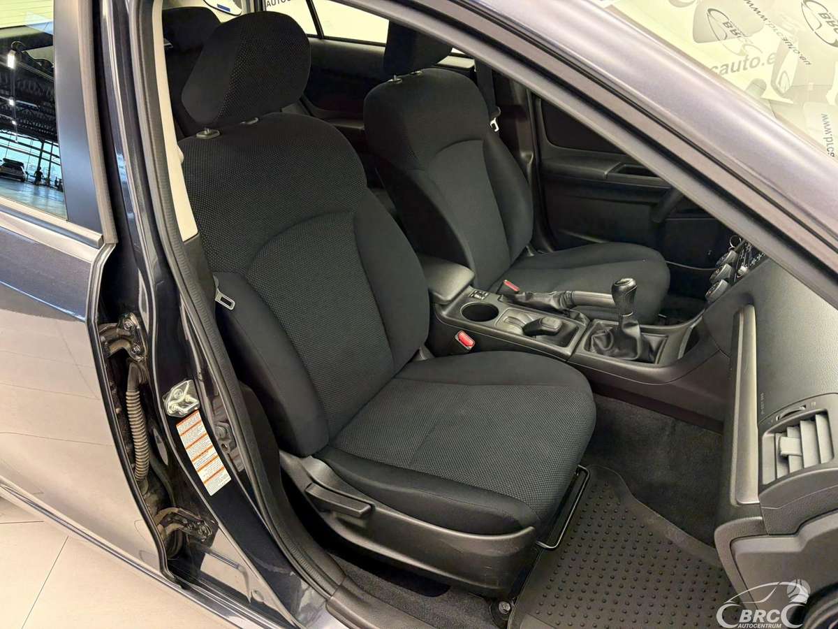 Subaru Impreza, 1.6 l., hatchback