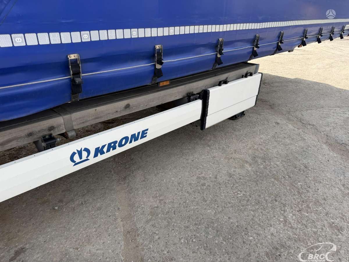 Krone SDP 24 mega, užuolaidinės / tentinės