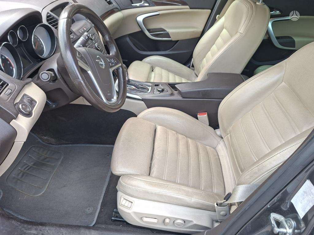 Opel Insignia, 2.0 l., Универсал