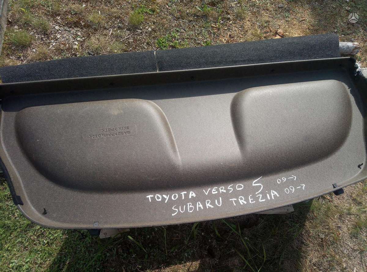 Toyota Verso-S Bagazines palange