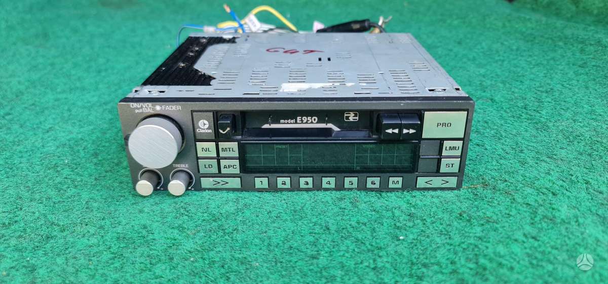 Clarion Clarion E950, cassette players
