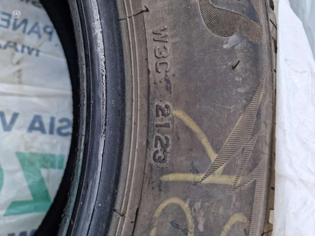 Bridgestone Blizzac, всесезонные 235/55 R18