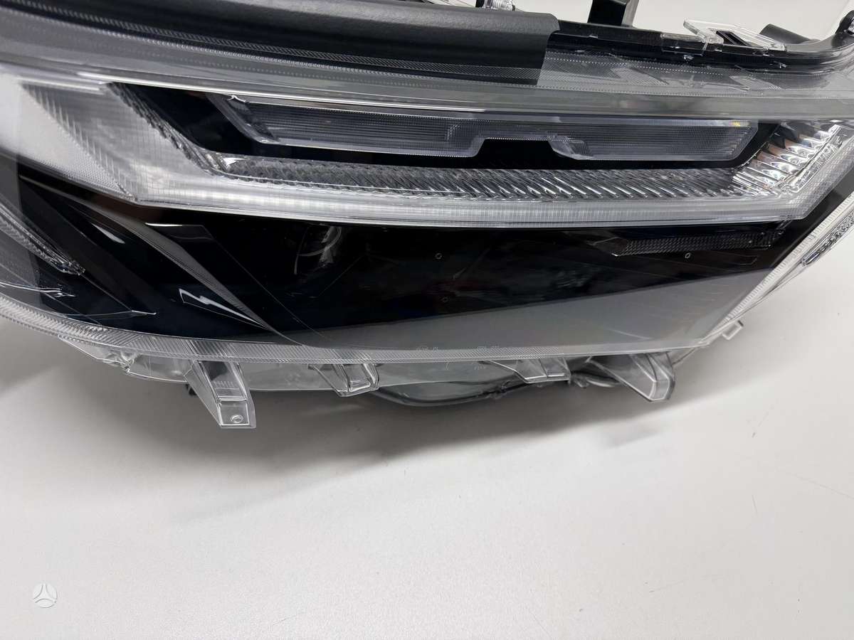Toyota RAV4 lights