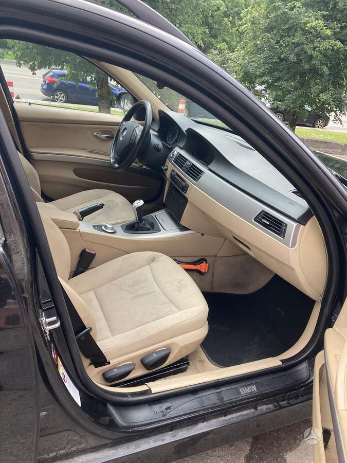 BMW 320, 2.0 l., Универсал