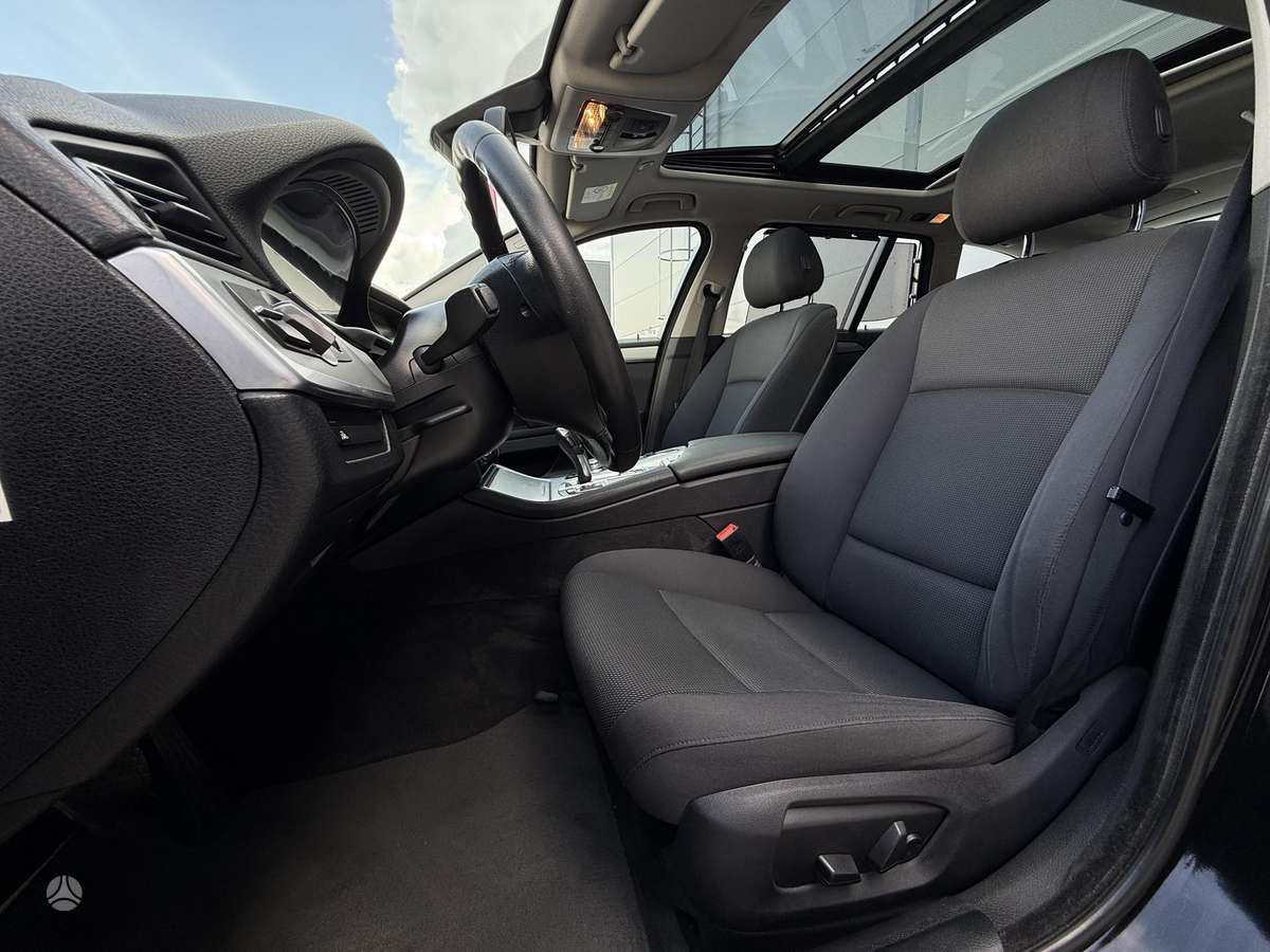 BMW 520, 2.0 l., wagon