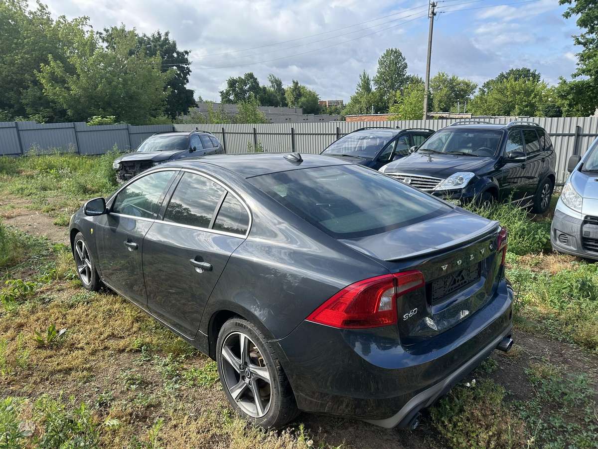 Volvo S60, 1.6 l., Седан