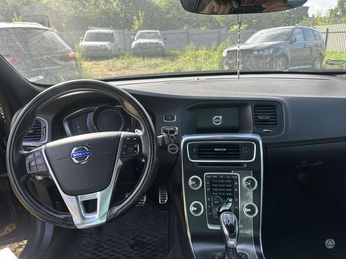 Volvo S60, 1.6 l., Седан