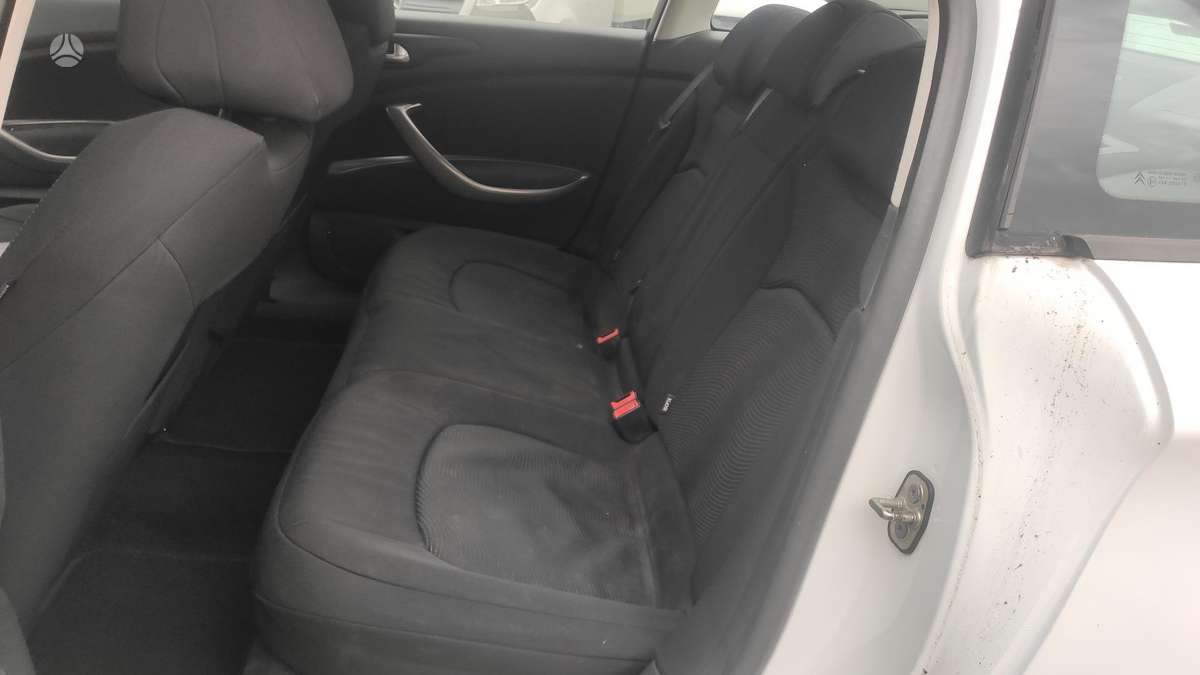 Citroen C5, 1.6 l., Седан