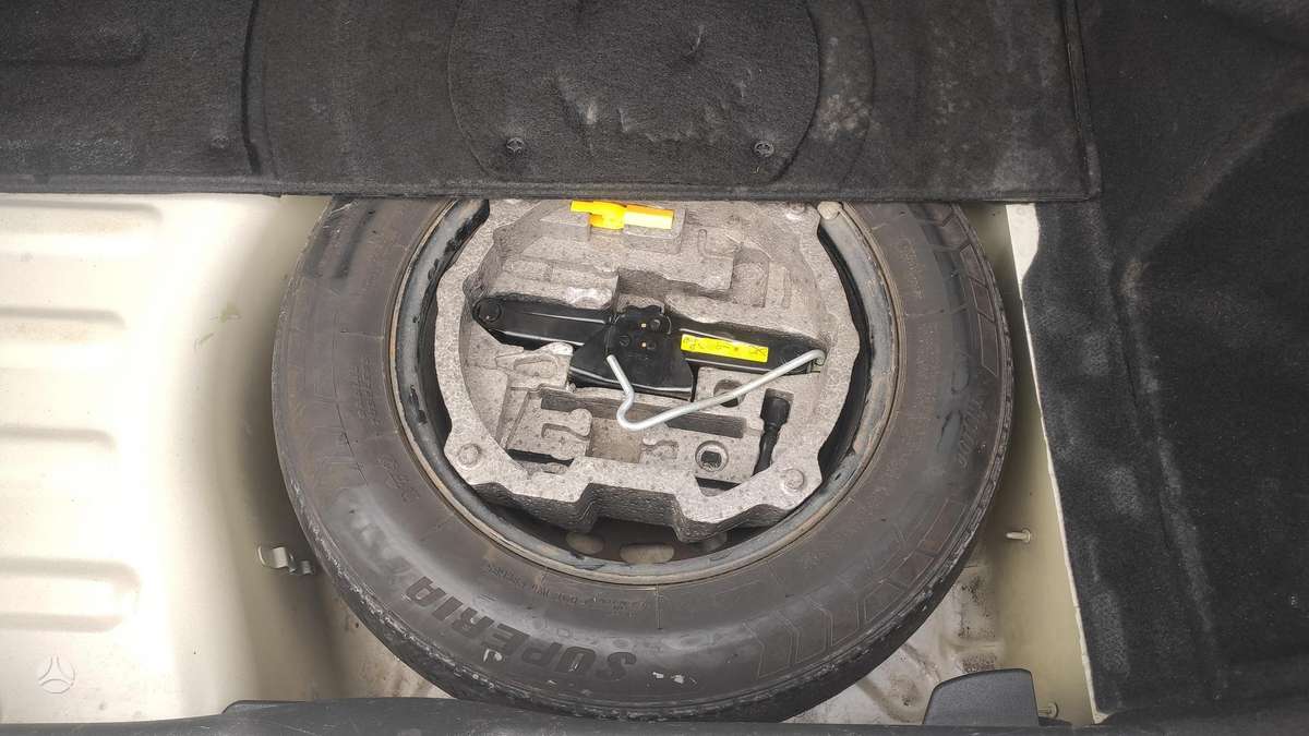 Citroen C5, 1.6 l., Седан