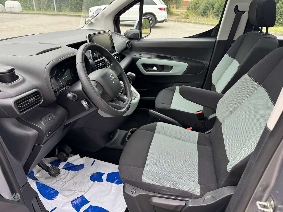 Citroen Berlingo, 1.2 l., Минивэн