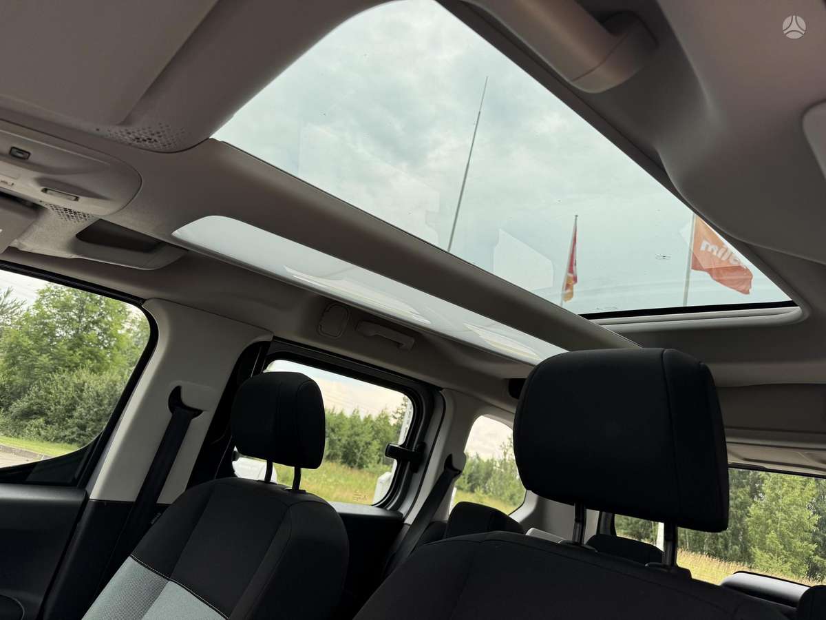 Citroen Berlingo, 1.2 l., Минивэн