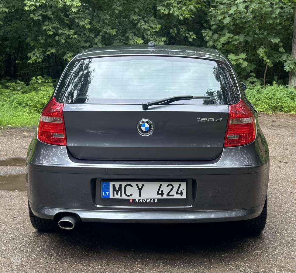 BMW 120, 2.0 l., Хэтчбек