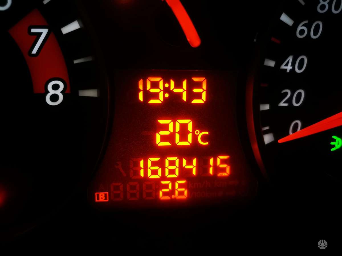 Nissan Note, 1.6 l., hatchback