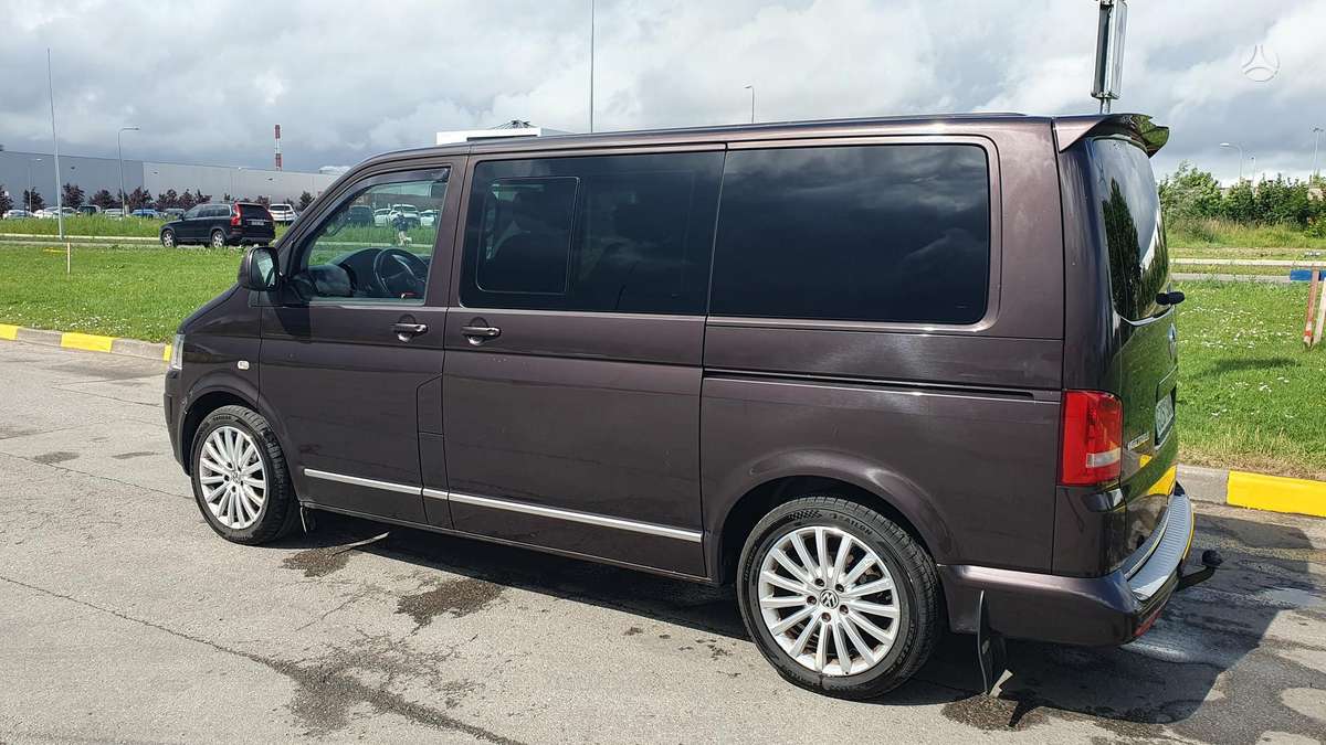 Volkswagen Multivan, 2.0 l., Минивэн