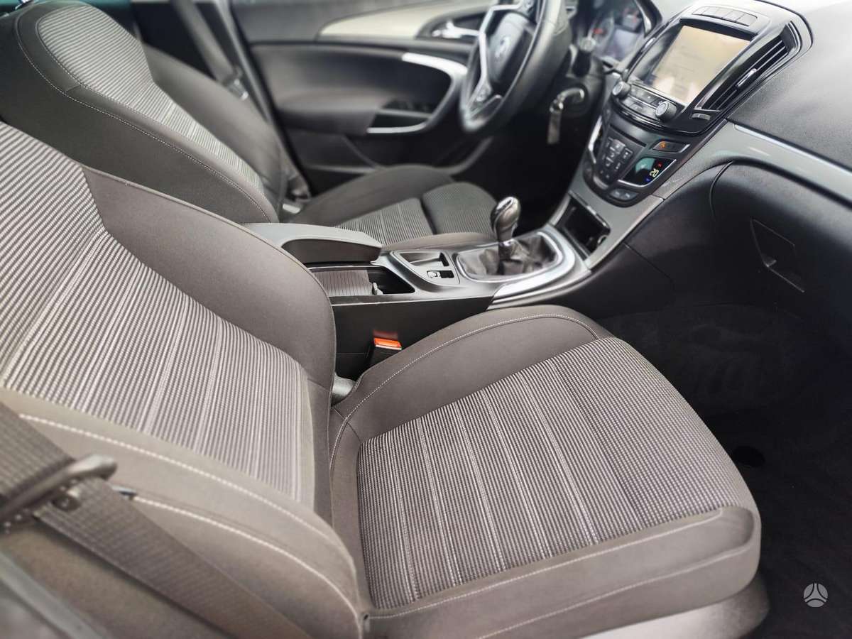 Opel Insignia, 1.6 l., Универсал