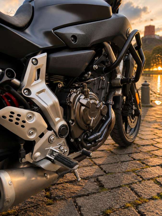 Yamaha MT 07 689cc, street / classic