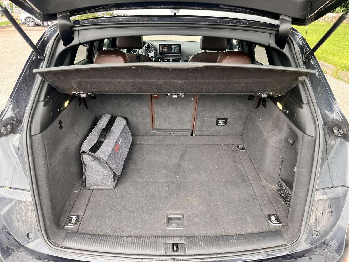 Audi Q5, 2.0 l., Внедорожник / Кроссовер