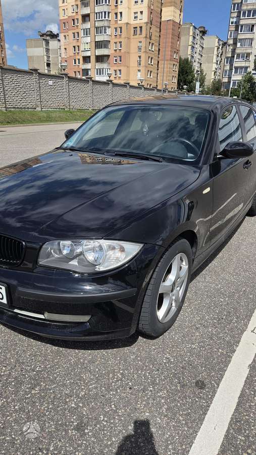 BMW 116, 1.6 l., hatchback