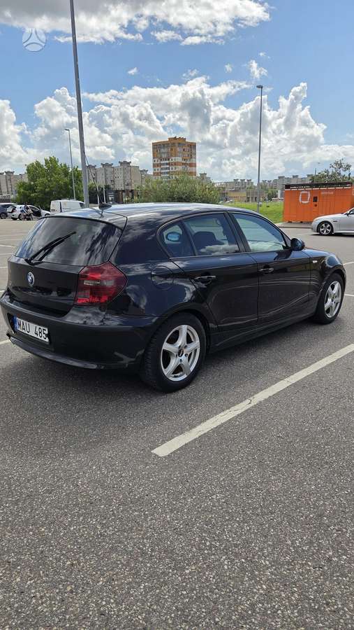 BMW 116, 1.6 l., hatchback
