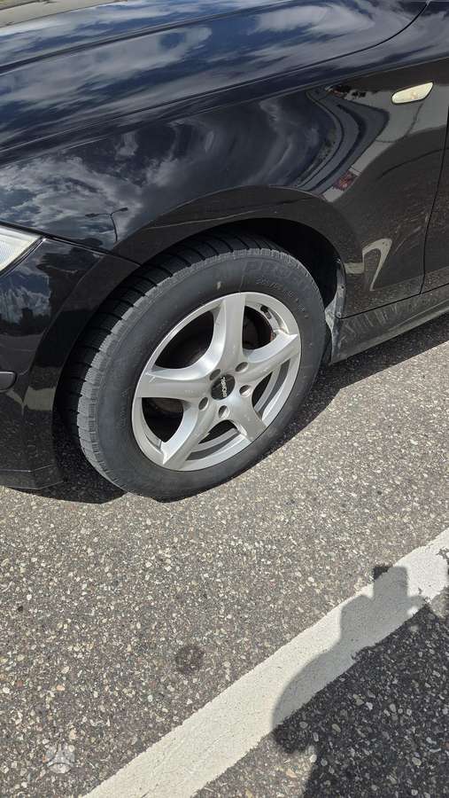 BMW 116, 1.6 l., Хэтчбек