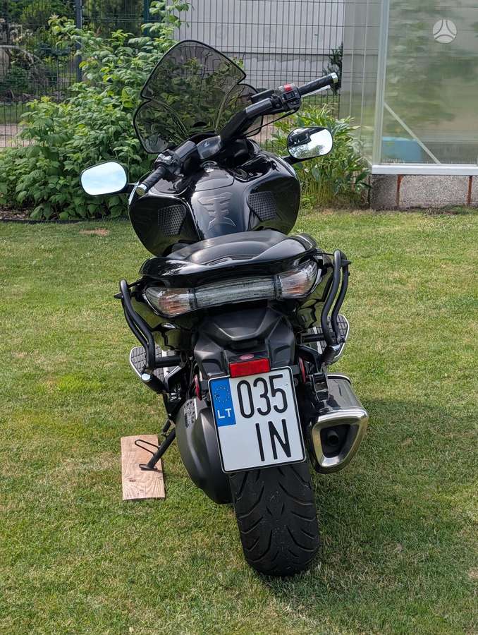 Honda DN-01 680cc, choppers