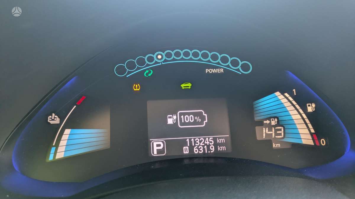 Nissan Leaf, 24 kWh, hatchback