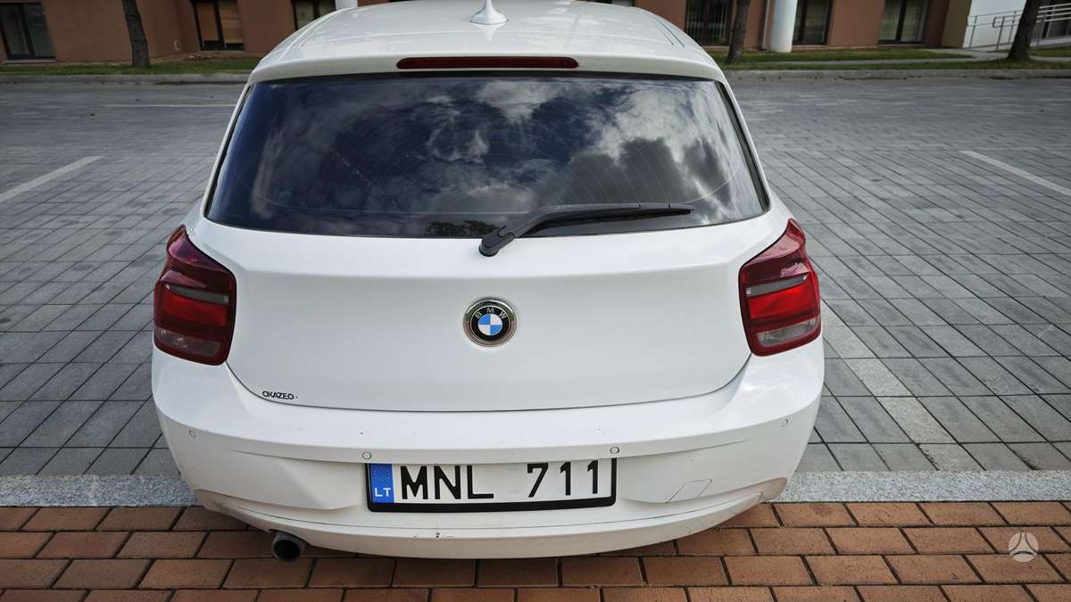 BMW 114, 1.6 l., hatchback