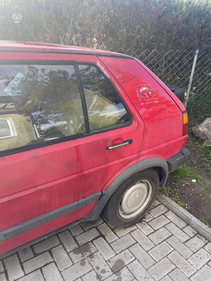 Volkswagen Golf - 4