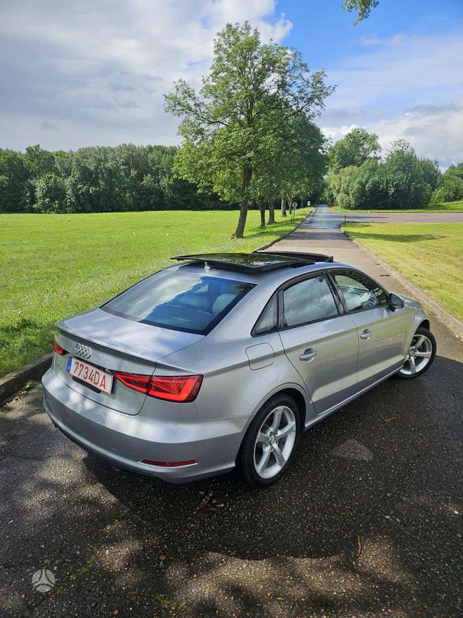 Audi A3, 1.8 l., Седан
