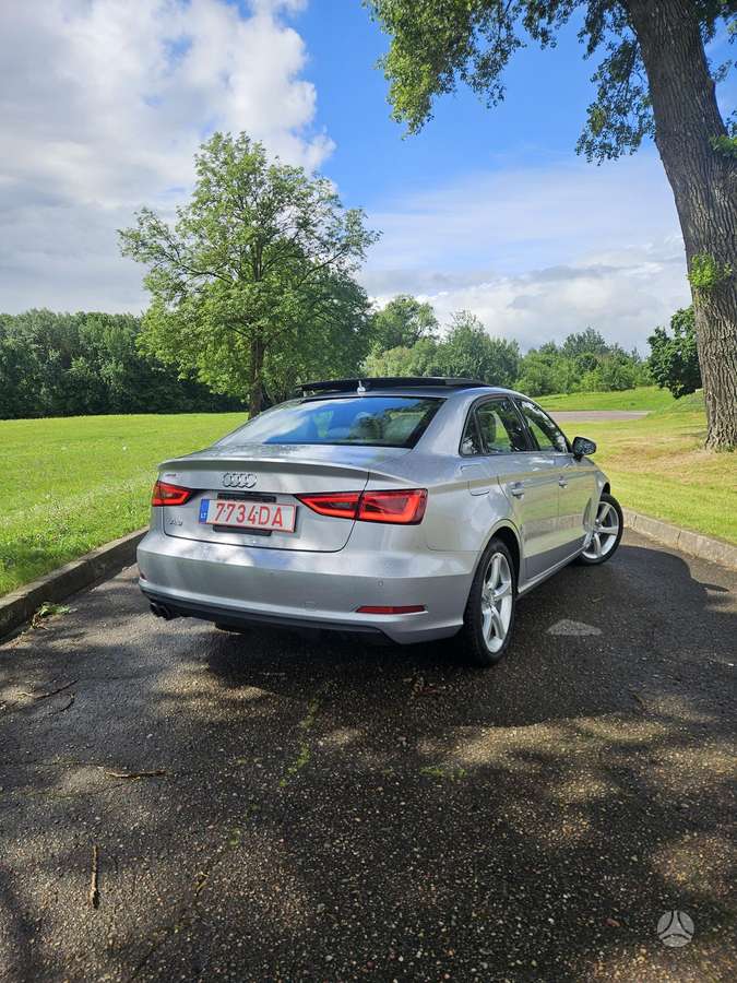 Audi A3, 1.8 l., saloon / sedan