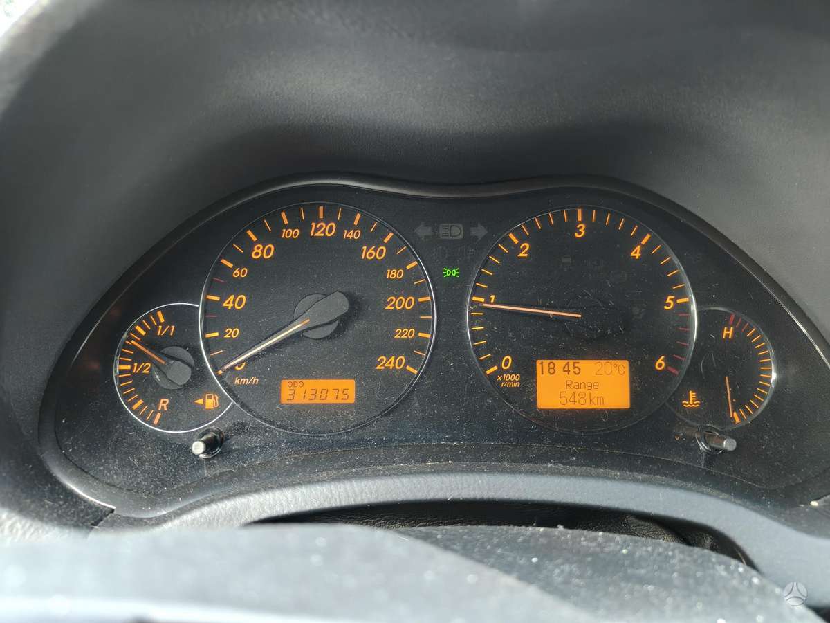 Toyota Avensis, 2.2 l., Универсал