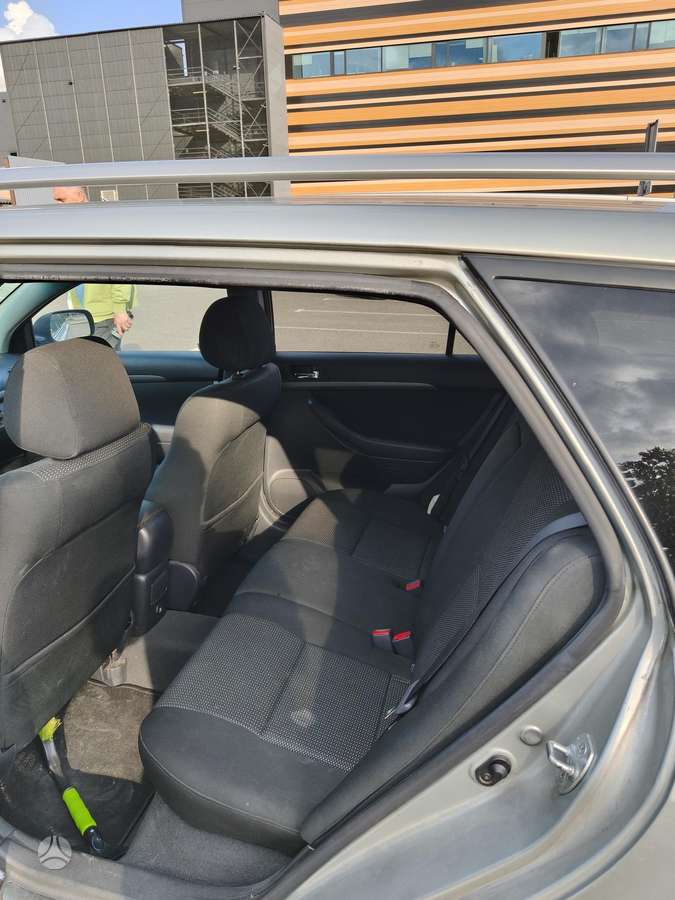 Toyota Avensis, 2.2 l., Универсал