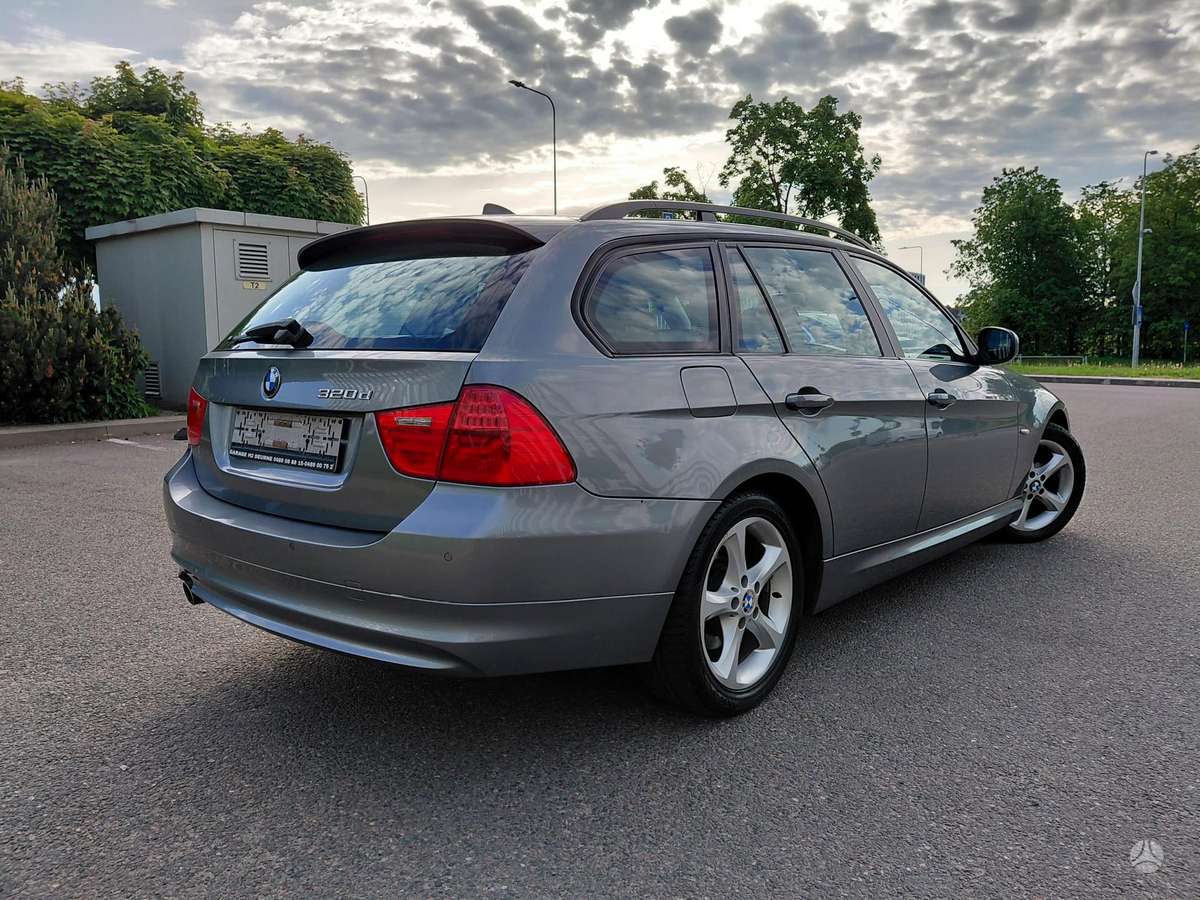BMW 320, 2.0 l., Универсал