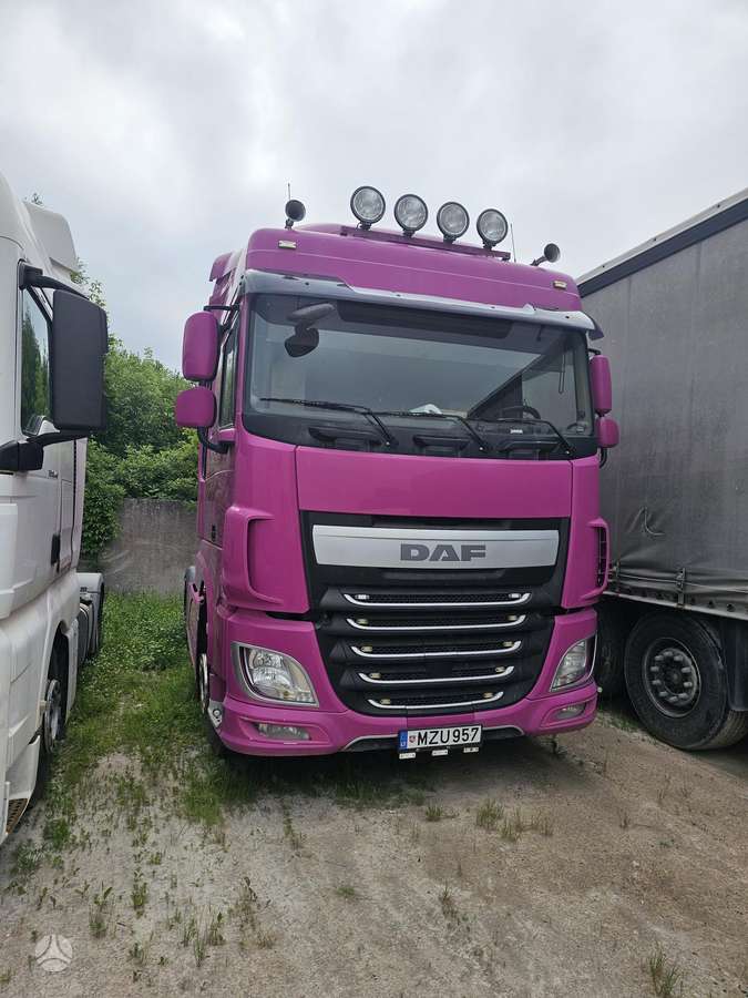 DAF 410, 2 miegamosios vietos