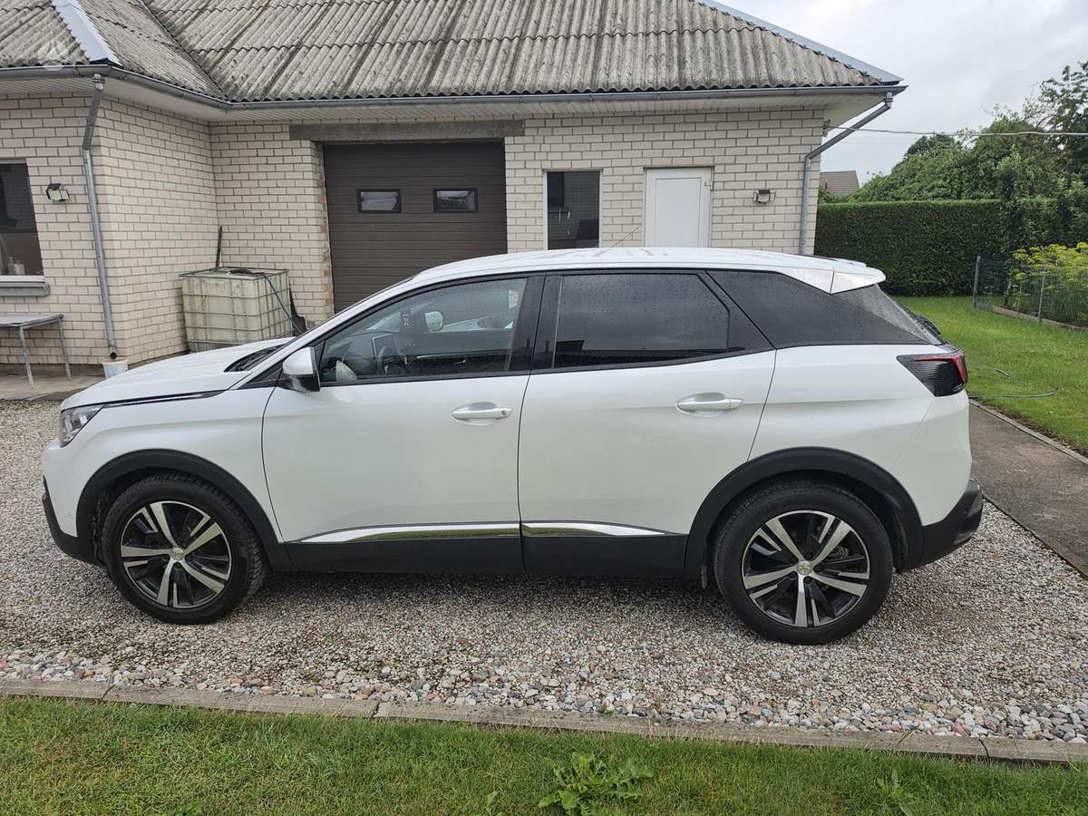 Peugeot 3008 - 1
