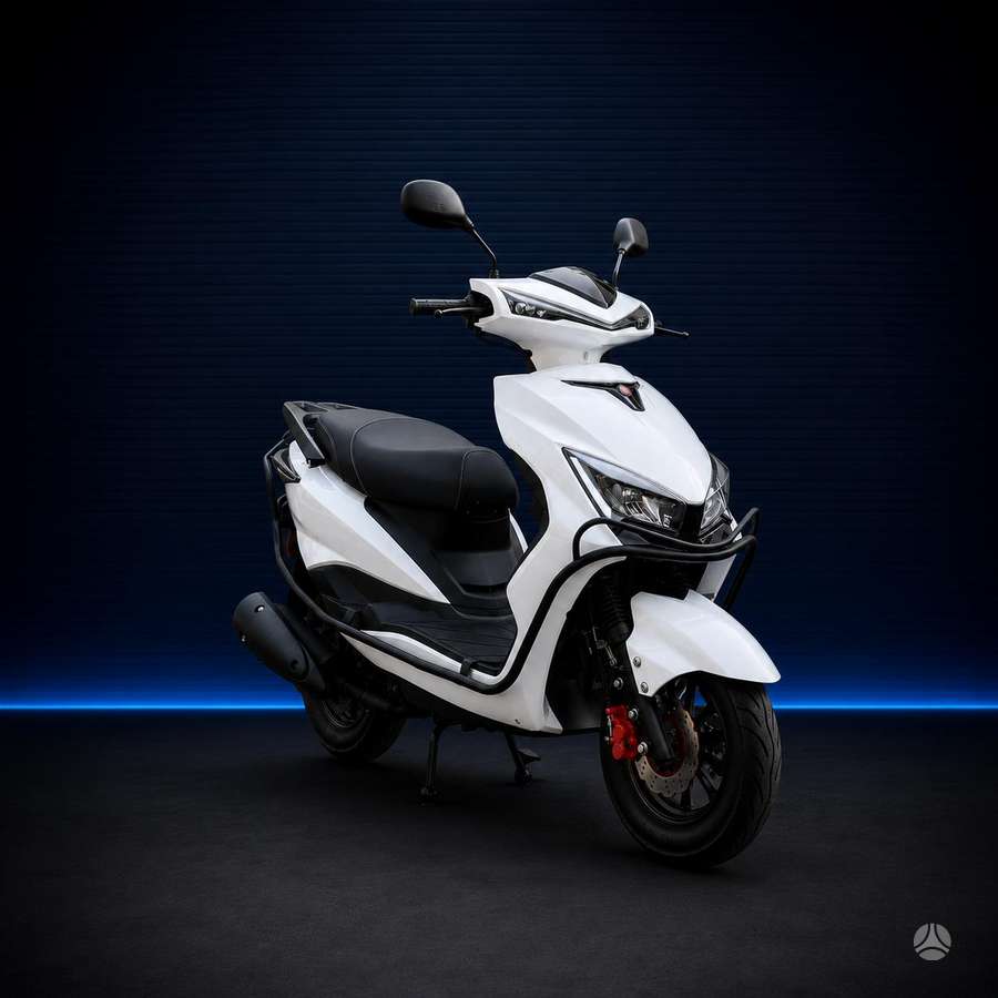 Yamaha Cygnus 49cc, scooters / mopeds