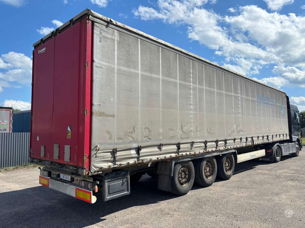 Krone, curtain / tarpaulin