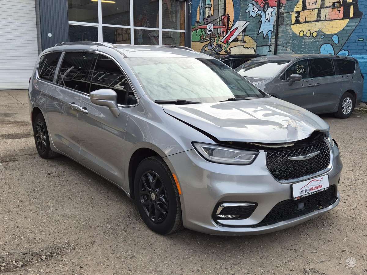 Chrysler Pacifica, 3.6 l., Минивэн